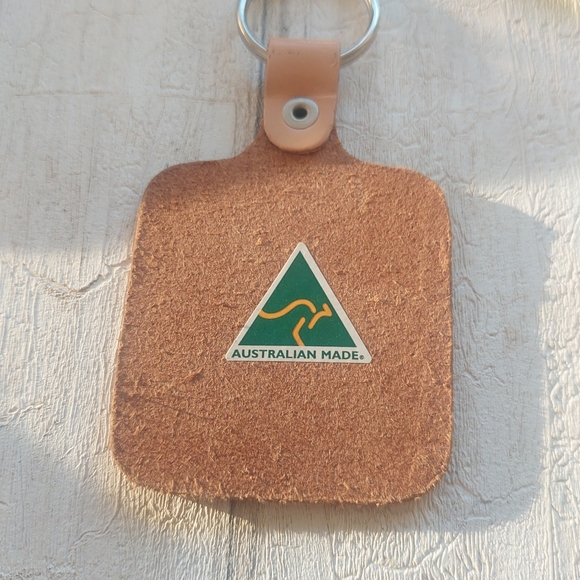 Vintage Darwin Australia Crocodile Leather Keychain Souvenir Fob SUSAN Name - Picture 2 of 7